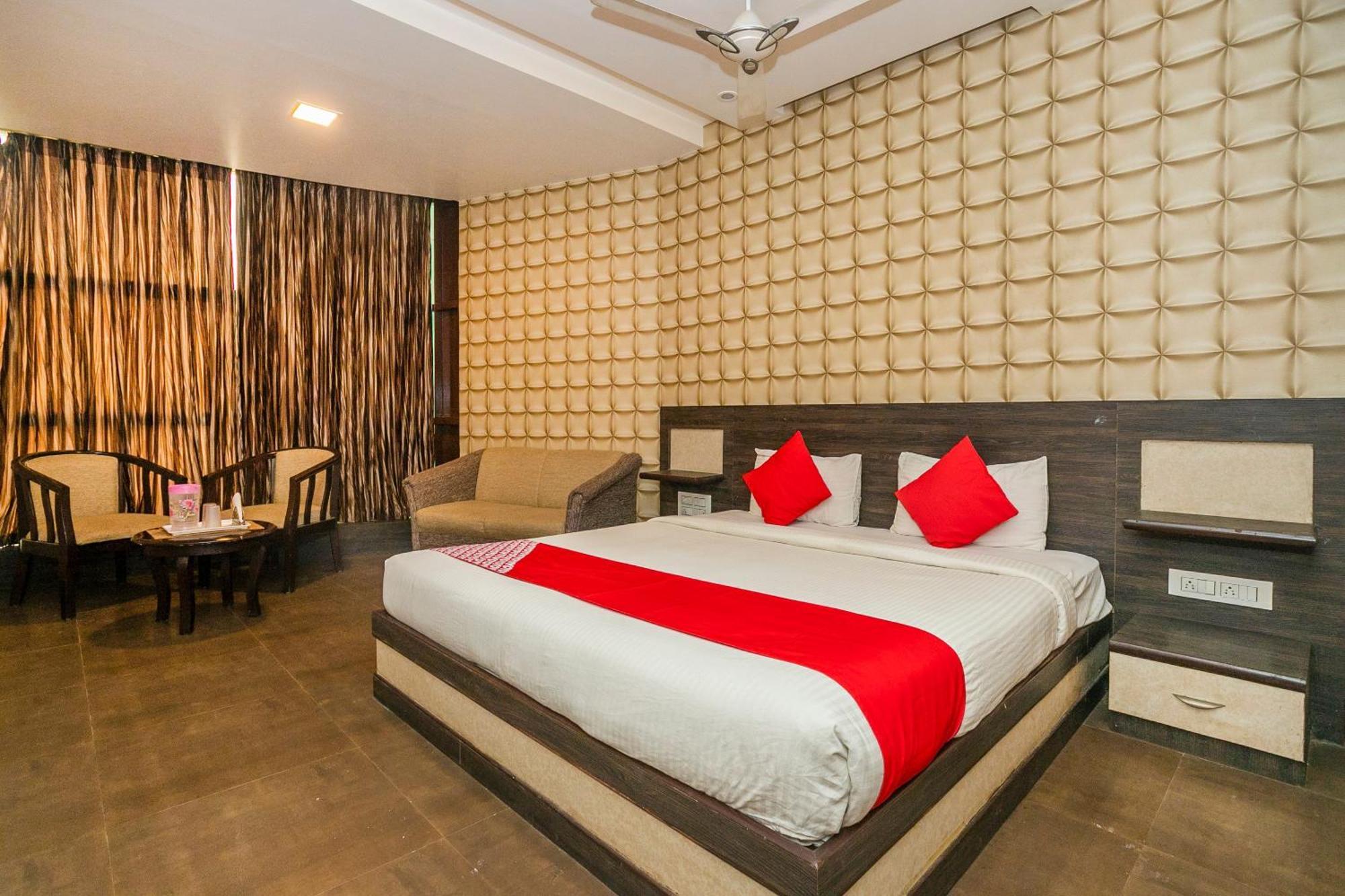 Super Collection O Indian Suites Near Sitara Restaurant Bangalore Dış mekan fotoğraf