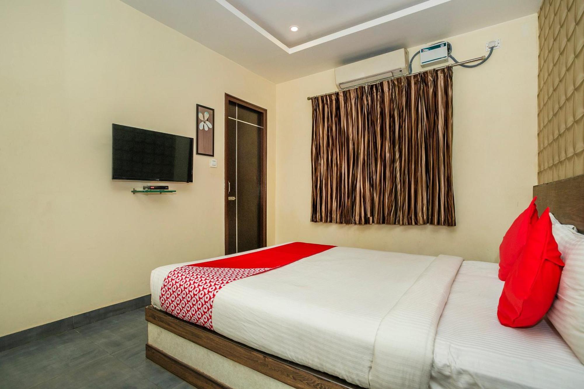 Super Collection O Indian Suites Near Sitara Restaurant Bangalore Dış mekan fotoğraf
