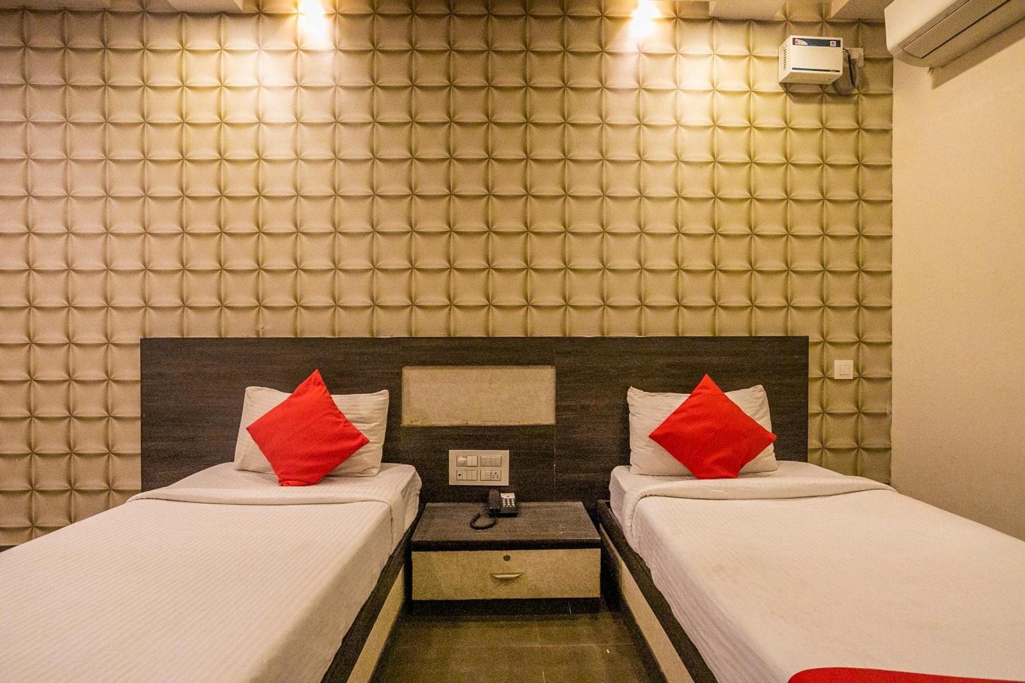 Super Collection O Indian Suites Near Sitara Restaurant Bangalore Dış mekan fotoğraf