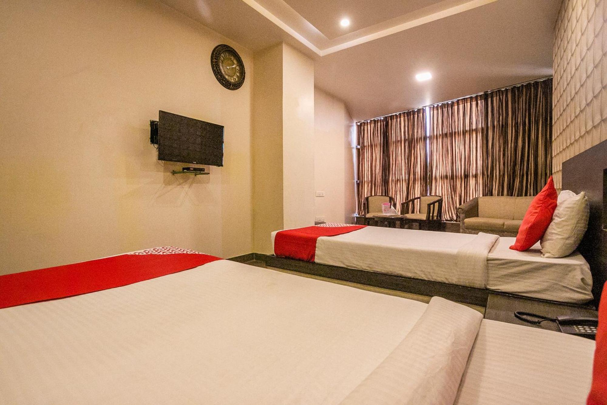 Super Collection O Indian Suites Near Sitara Restaurant Bangalore Dış mekan fotoğraf